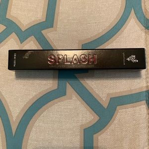 Younique Splash Liquid Lipstick